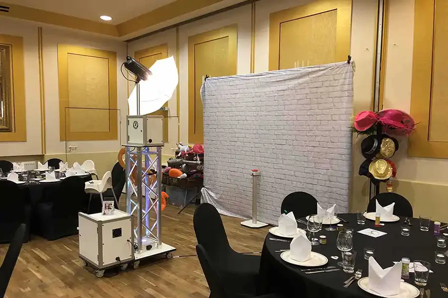 Fotobox Saar mieten für Ihre Weihnachtfeier Partyspaß pur mit der Fotobox Saar mieten
